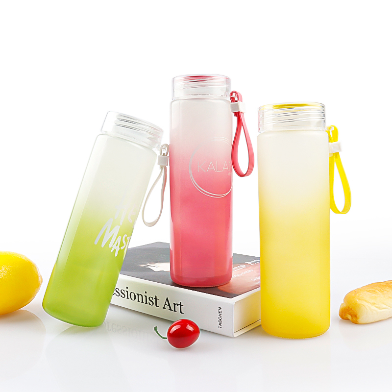 Custom portable 400ml colored glass water juice bottle with plastic cap