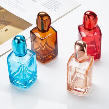 Customized Colored 30ml 50ml Empty Square Glass Perfume Bottle With Spray Pump