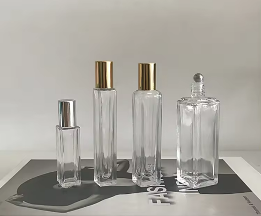  How to Obtain a Customized, Unique and Self-Branded Perfume Packaging Bottle?