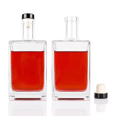 High Quality Transparent 750ml Thick Bottom Square Shape Glass Bottles for Wine Whisky Vodka Spirits with Cork lid
