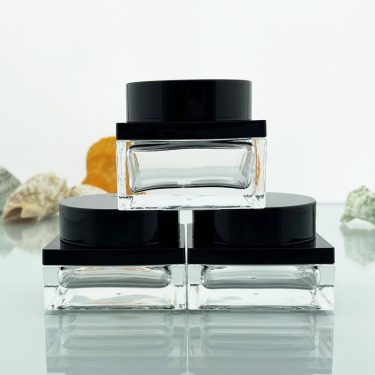 New Style Right Angle square Shoulder 50ml 50g Glass Cream Bottle Cosmetic Skin Care Glass Jar with Plastic Lid