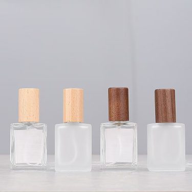 10ml 15ml Clear Frosted Custom Color Flat Square Glass Essential Oil Roller Bottles Portable Spray Perfume Glass Bottles