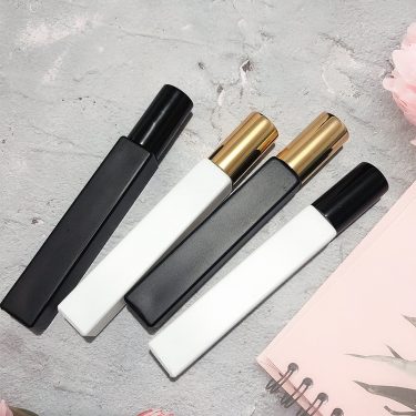 10ml Black White Light-proof Square Essential Oil Portable Fragrance Roller Glass Bottle for Travel Skin Care Packaging