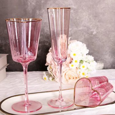 150ml 270ml 280ml Custom Pink Heart Shape Crystal Wine Glass Lead-free champagne Goblet Wine Set Beverage Juice Glass Cup