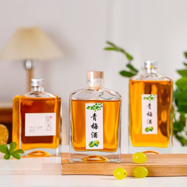 250ml 375ml 500ml Clear Square Thick Bottom Glass Wine Bottles for Liquor Wine Whisky Vodka with Cork or Aluminum Screw Cap