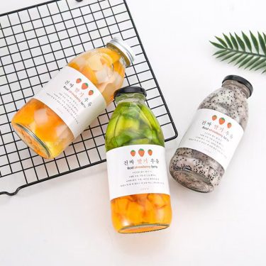 Hot 10oz 12oz 16oz &300ml 350ml 500ml Clear Empty Cylinder Milk Drinking Juice Tea Beverage Glass Bottle with Screw Metal Lid