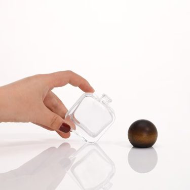 30ml 50ml 100ml Transparent Empty Square Round Glass Perfume Bottles Cosmetics Portioned Glass Bottles with Ball Shape Cap