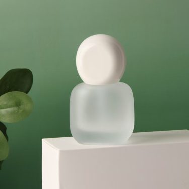 Mini 30ml Clear Frosted Short Square Spray Pump Lotion Press Essence Cosmetic Packaging Glass Thick-bottomed Bottle