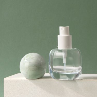 Mini 30ml Clear Frosted Short Square Spray Pump Lotion Press Essence Cosmetic Packaging Glass Thick-bottomed Bottle