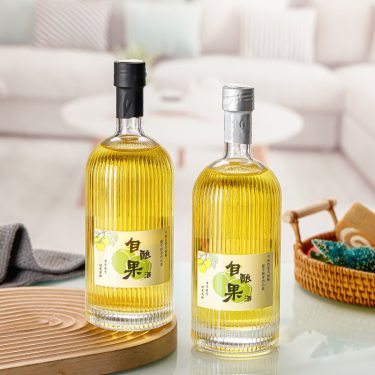 330ml 375ml 500ml Transparent Round Vertical Stripe Thin Neck Tequila Brandy Champagne Fruit Wine Glass Bottle with Screw Cap