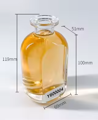Empty 150ml CLear Round Refillable Glass Aromatherapy Diffuser Bottles with Black Lid Decoration