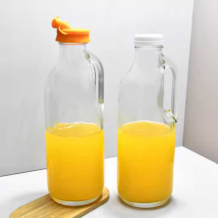 Clear Glass Milk Bottles Airtight Milk Container for Refrigerator Jug Glass Water Pitchers Water Juice 47oz