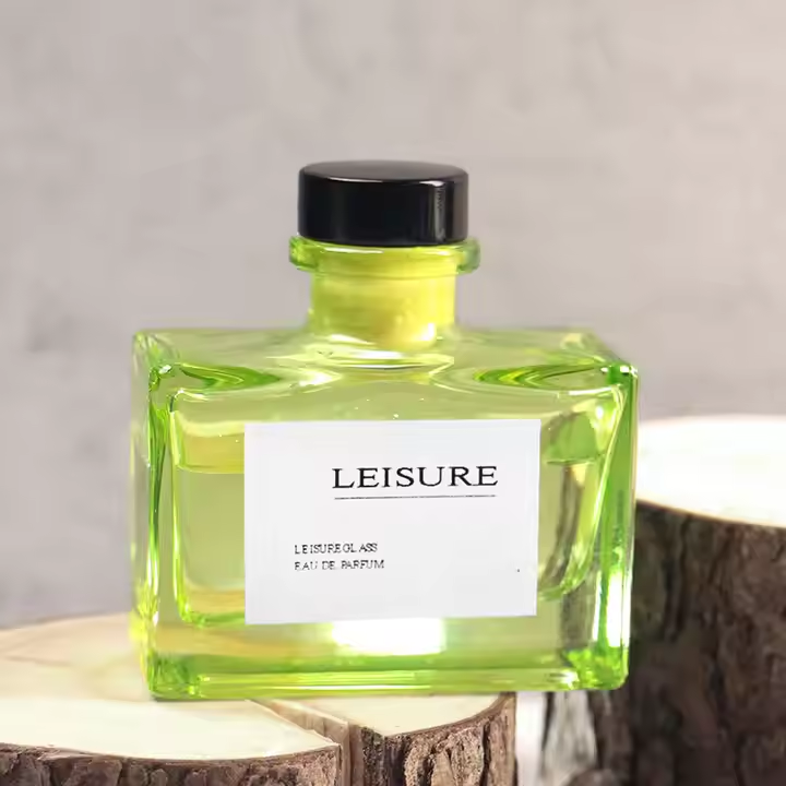Classic 50ml Light Green Glass Reed Diffuser Bottle Rectangle Perfume Aromatherapy Bottle With Cork