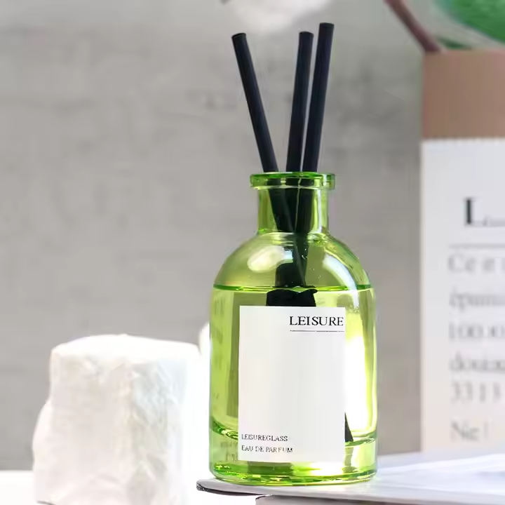 Round 50ml Light Green Glass Diffuser Bottle Home Fragrance Bottle Cork Reed Stick