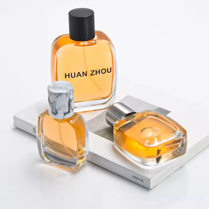 Wholesale Square Empty Spray Bottle Vintage Manufacturer Luxury Empty 30ml 50ml 100ml Perfume Bottle for Perfumes