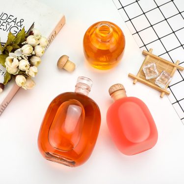 250ml 350ml 500ml Transparent Frosted Round Big Belly Fruit Wine Glass Beverage Bottle with Cork