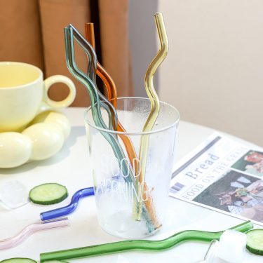 Wholesale Colorful Wavy 7*195mm 8*200mm High Borosilicate Glass Straw Reusable Drinking Tool Bar Accessories for Drinkware Wholesale Colorful Wavy 7*195mm 8*200mm High Borosilicate Glass Straw Reusable Drinking Tool Bar Accessories for Drinkware