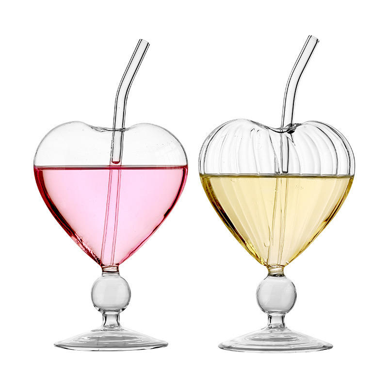 220ml Heart Shaped Cocktail Glasses Romantic Martini Glasses Creative Durable Glassware for Home Bar Party Drinking