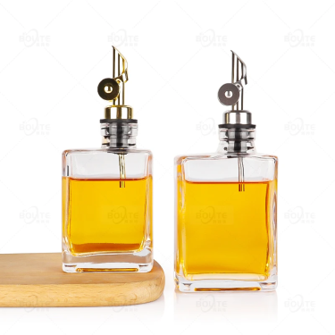 200ml 280ml Transparent Empty Flat Square Glass Cooking Oil Bottles Stainless Steel Spout Olive Oil Dispenser with Screw Cap Seal