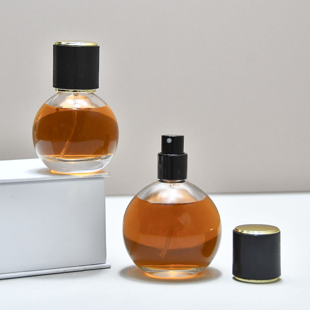 More Popular 30ml 50ml Sphere Transparent Empty Perfume Spray Bottle Glass with High Quality Black Plastic Lid
