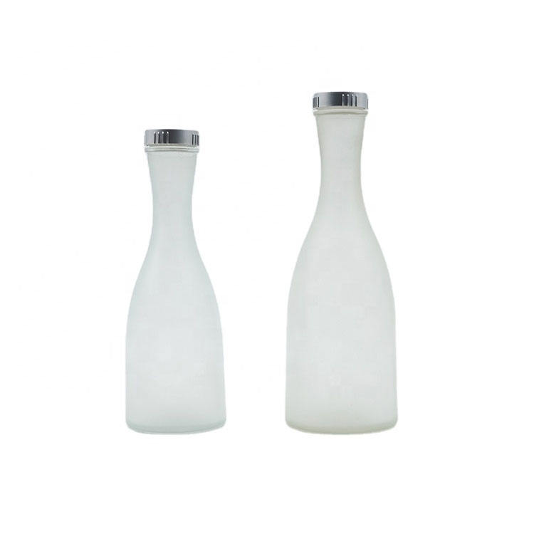 Clear/Frosted Juice Glass Bottle Wholesale 150 250 350 ML Fancy Empty Glass Clear Juice Bottle With Screw Cap
