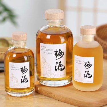 Wholesale 100ml 250ml 375ml 500ml Clear Frosted Empty Small Mouth Round Glass Bottle for Fruit Wine Juice with Cork Custom Logo