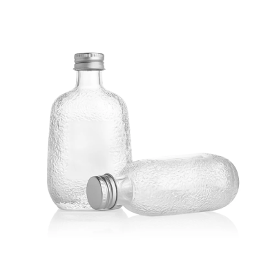 Factory Direct Sales 50ml 100ml 250ml 350ml 500ml Clear Flat Square Glass Fruit Wine Bottles with Glacier Pattern Embossed Glass Beverage Bottles