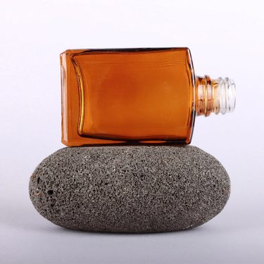 In stock essential oil dropper glass bottles 30ml 50ml 100ml flat-shouldered brown rectangular glass serum bottles