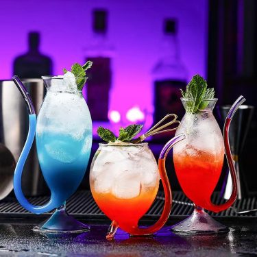 Creative vampire-themed wine glass with straw cocktail and juice glass cup party bar glass drinking vessel