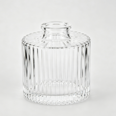 Modern Ribbed Glass Vase Clear Decorative Flower Vase Compact Tabletop Floral Container for Home Wedding Office Decoration