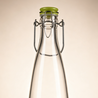 Premium Clear Glass Swing Top Wine Bottle Large Capacity Reusable Airtight Beverage Bottle for Wine Juice Water Storage