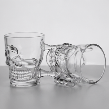 Premium Clear Skull Glass Beer Mug Heavy Duty Embossed Drinking Cup Large Handle Beer Stein for Bar Restaurant Home