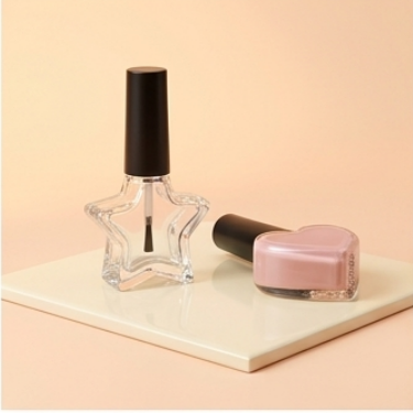 Clear Star and Heart Shaped Glass Nail Polish Bottle Empty Cosmetic Containers with Black Brush Cap for DIY Nail Art Varnish Gel
