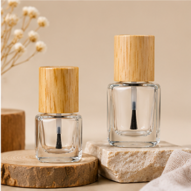 Luxury Clear Glass Nail Polish Bottle Refillable Empty Nail Lacquer Bottle with Wooden Cap Cosmetic Packaging Wholesale