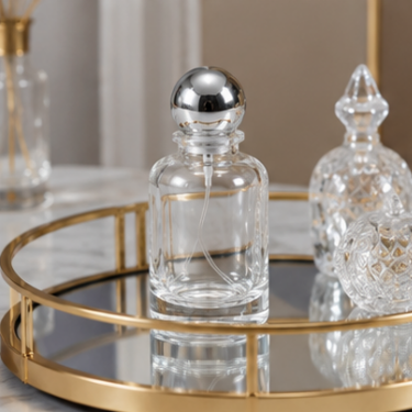 Luxury Clear Glass Perfume Bottle with Decorative Ball Cap Refillable Fragrance Cosmetic Packaging Bottle for Premium Perfume Collection