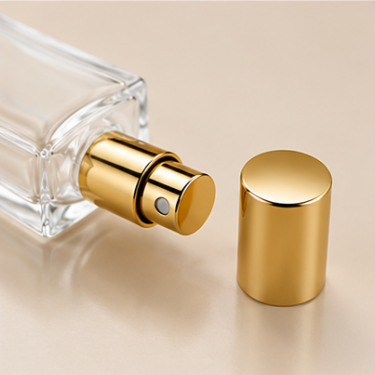 Luxury Square Clear Glass Perfume Bottle Refillable Fragrance Bottle with Gold Cap Thick Base Cosmetic Packaging Wholesale
