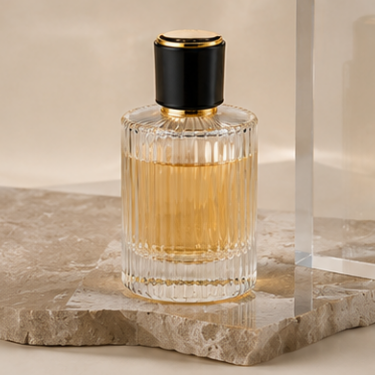Luxury Vertical Ribbed Glass Perfume Bottle Refillable Empty Fragrance Bottle with Decorative Cap Cosmetic Packaging 30ml 40ml 50ml 100ml