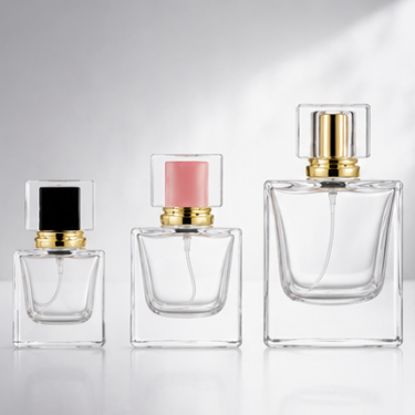 Luxury Square Clear Glass Perfume Bottle Refillable Fragrance Packaging with Thick Base Premium Cap for Cosmetic Brand