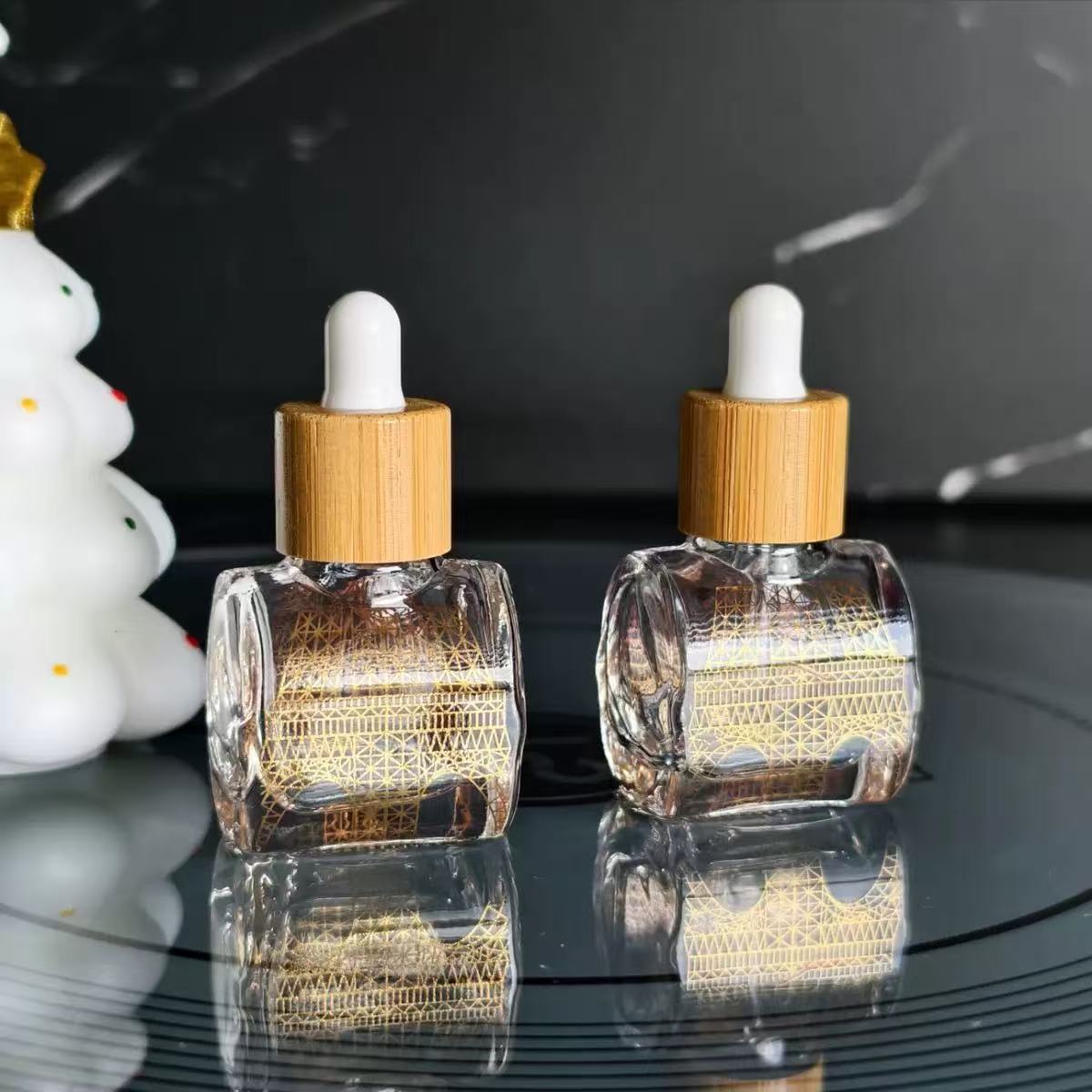 High Grade Gold Stamping Essence Empty Glass Dropper Bottle Portable Aroma Essential Oil Pipette Bottle Cosmetic Packaging Material