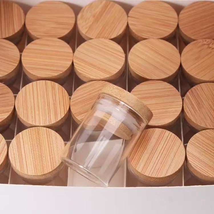 3cm Diameter Lidded Small Glass Bottle 10Ml Clear Bamboo Cap Pill Glass Vial For 3g Pill Silk Printing Available