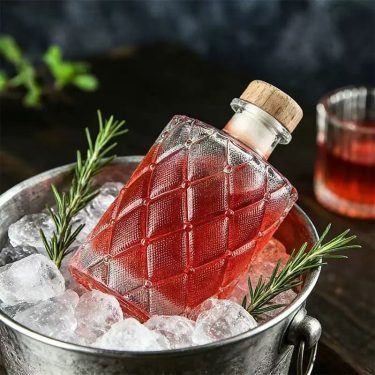 Small Capacity Embossed Diamond Pattern Clear Glass Liquor Bottle Empty Sealed Glass Bottle For Fruit Wine Whiskey Spirits Packaging