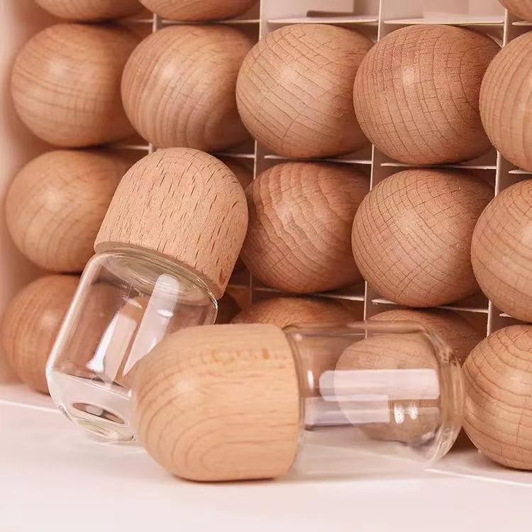 32mm Screw Mouth Empty Glass Bottle With Luxury Wooden Lid For Powder Pill Particle Custom Engraved Logo