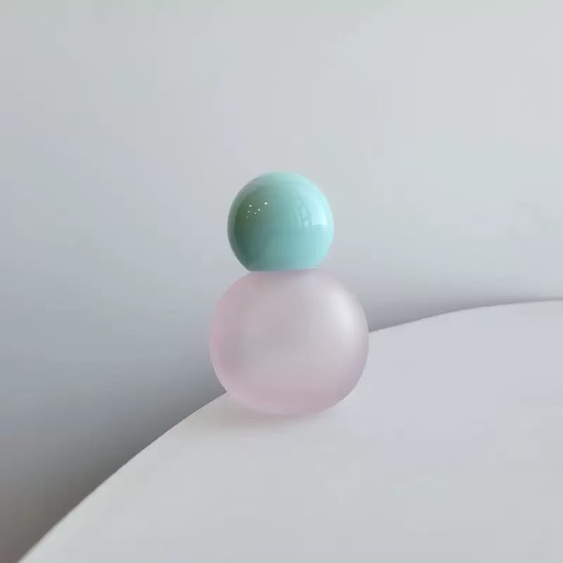 30ML Matte Pink Round Perfume Bottle Spot Supply 13 Caliber Spray Bottle Multicolor Wholesale