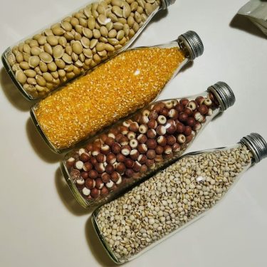Why Is Heavy Base Design Important for Beverage Glass Bottles?