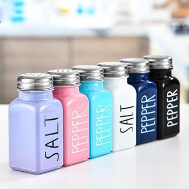 80ml Colored Square Glass Salt And Pepper Shaker Mini Spice Dispenser Bottle For Kitchen Table