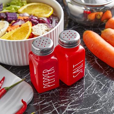80ml Colored Square Glass Salt And Pepper Shaker Mini Spice Dispenser Bottle For Kitchen Table