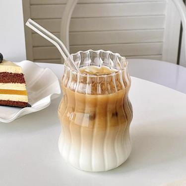 450ml Dudu Glass Cup With Wooden Lid And Straw Cute Wavy Vertical Ribbed Glass Cup For Coffee Milk Tea Fruit Water